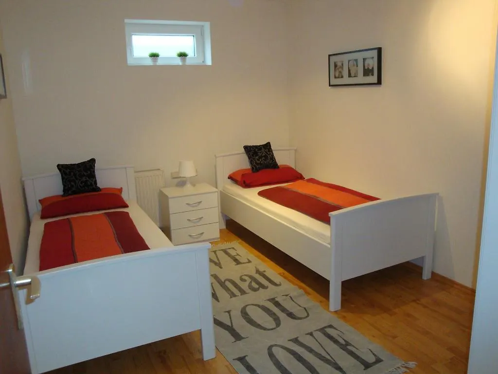 Ferienwohnung am Eck Amorbach